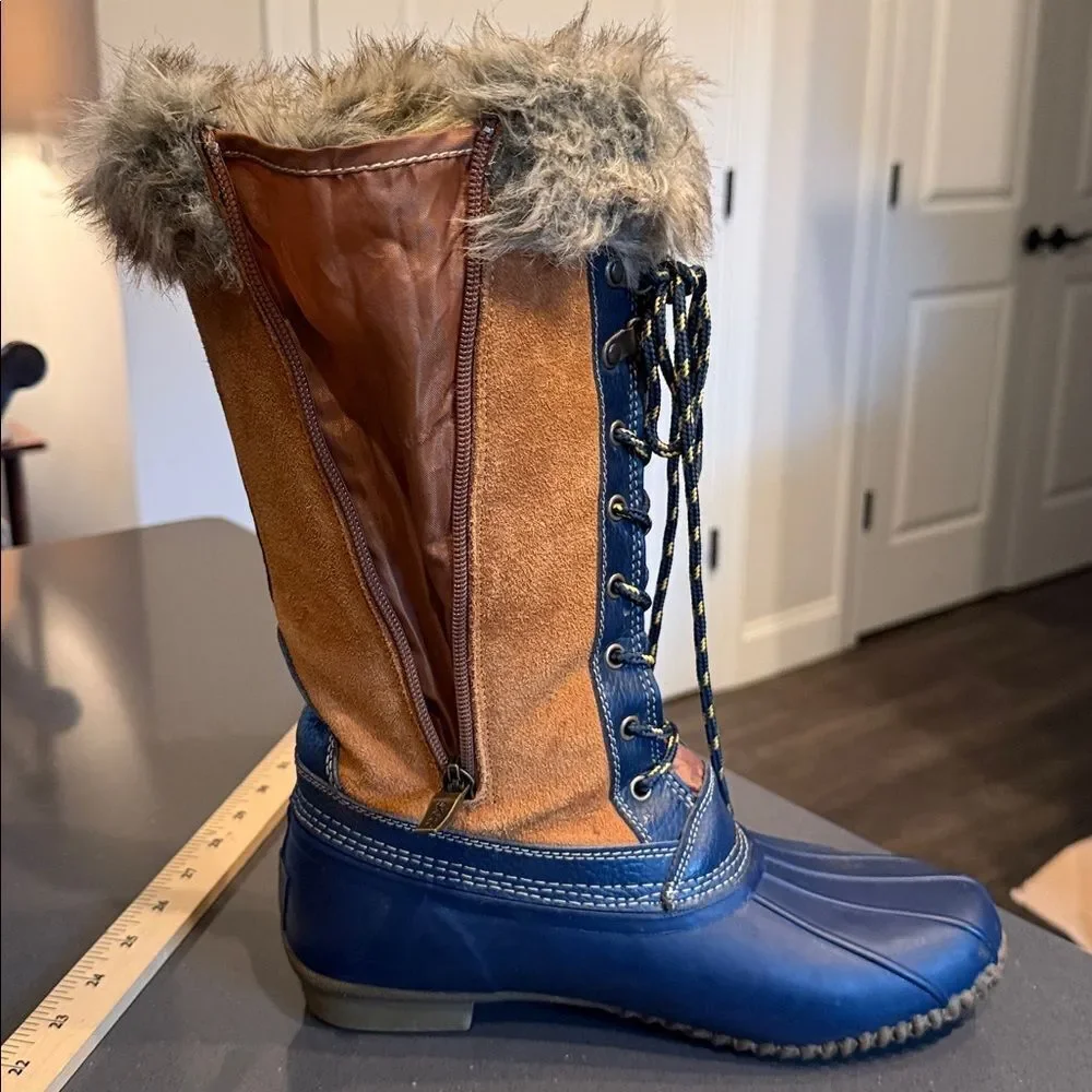 Sporto Navy and Tan Winter Boots with suede and faux fur